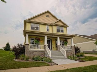 3219 Pleasant St, Sun Prairie, WI 53590