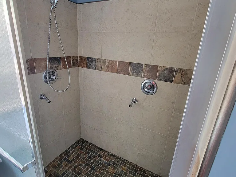 204 Brandywine Rd — Photo 16