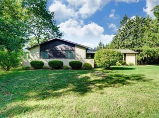 9575 Artz Rd, New Carlisle, OH 45344