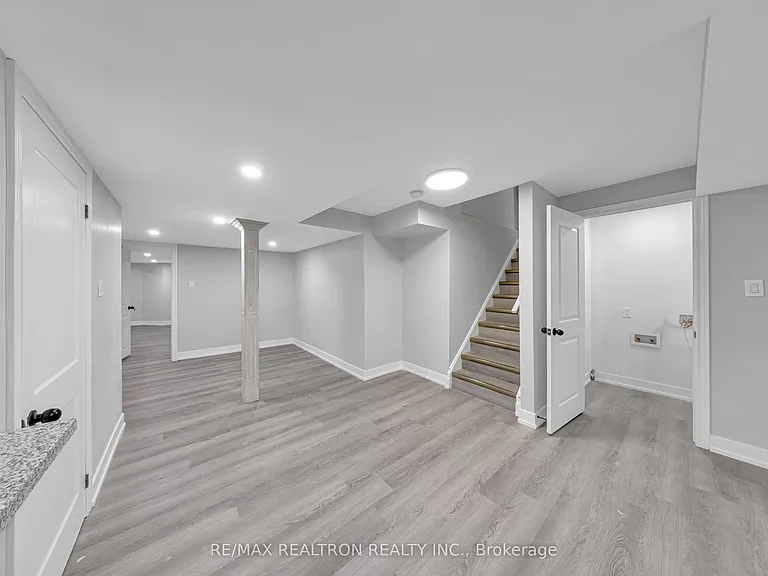 32 Chasser Dr — Photo 10