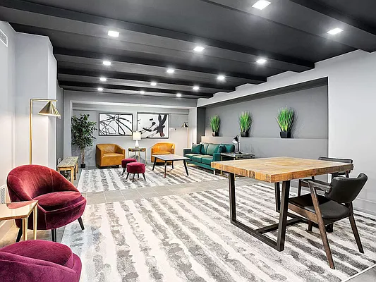 Rented by Owner | media 8