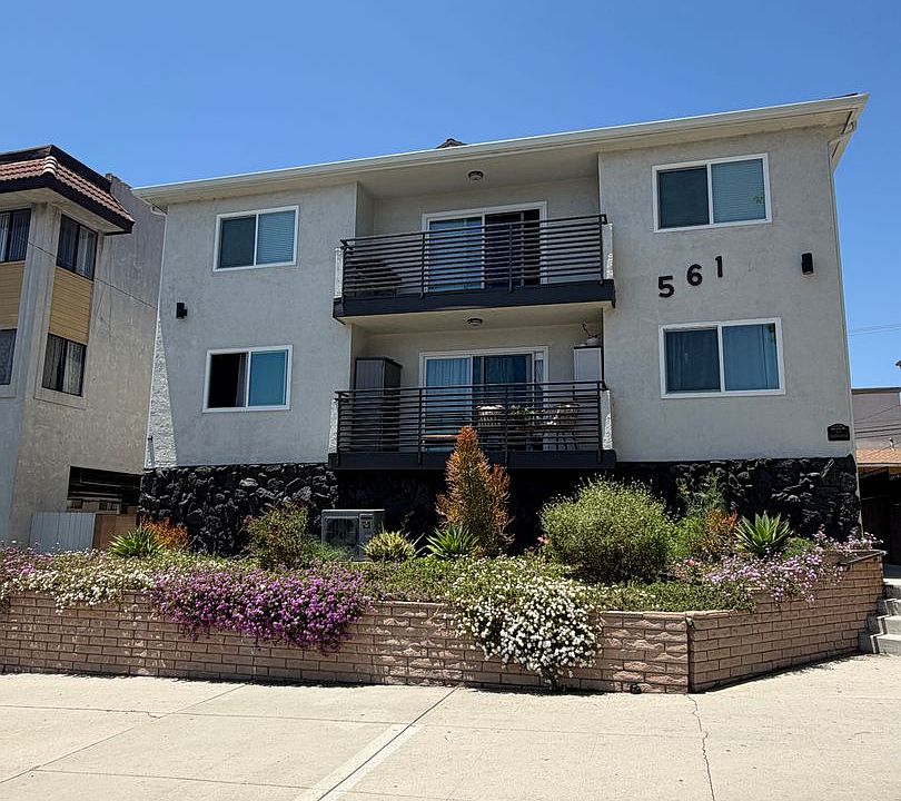 1st image of 561 E Orange Grove Ave #D
