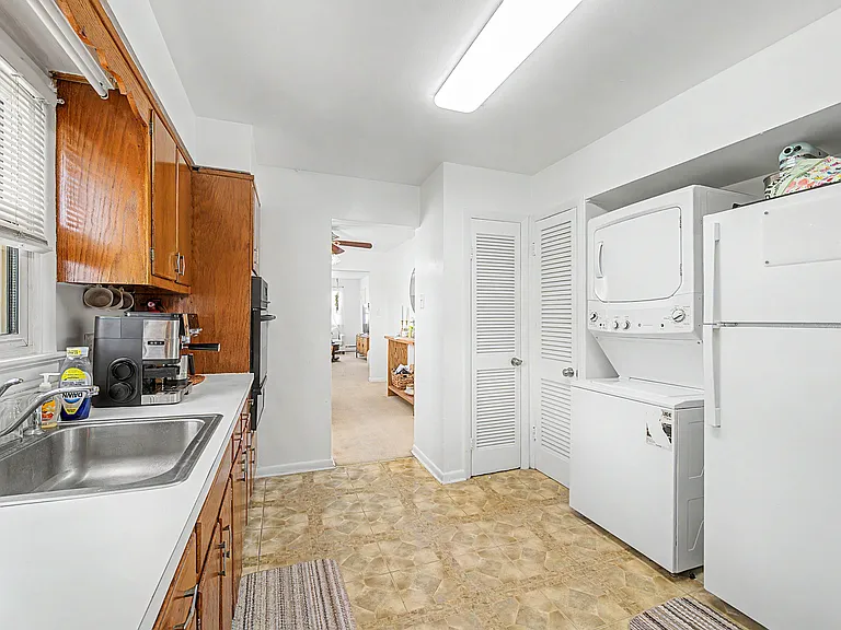 30 N Coolidge Ave #B — Photo 13