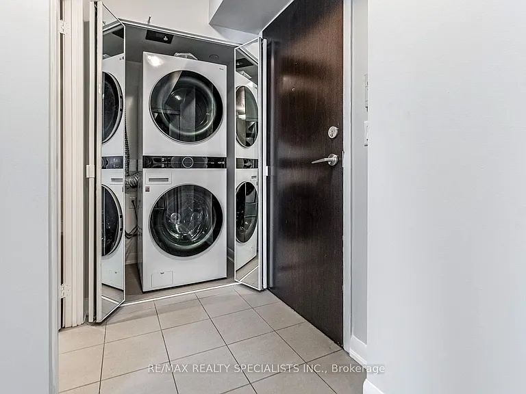 215 Sherway Gardens Rd #1607 — Photo 23