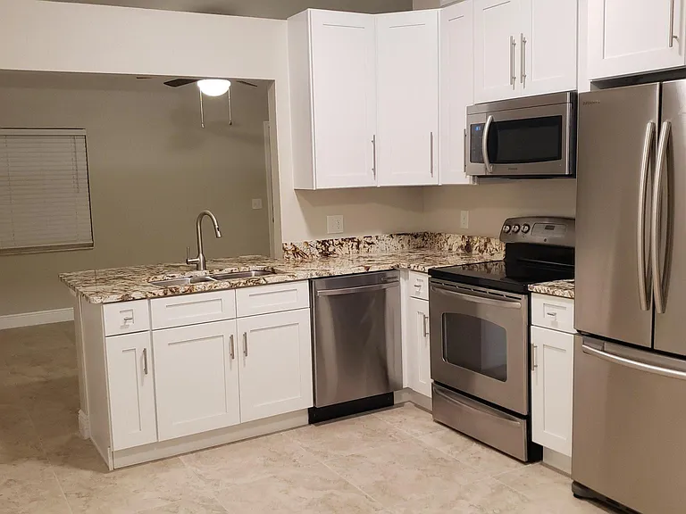 Antonio Cir — Photo 2