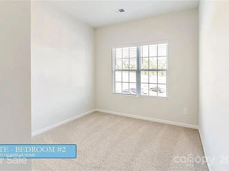 1029 Beatty Woods Dr — Photo 10