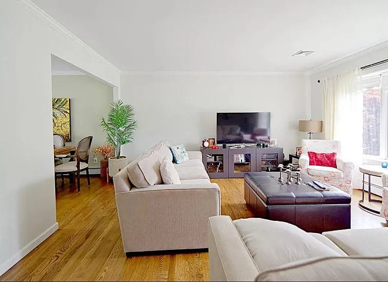 266 Edward Ave #2 — Photo 9