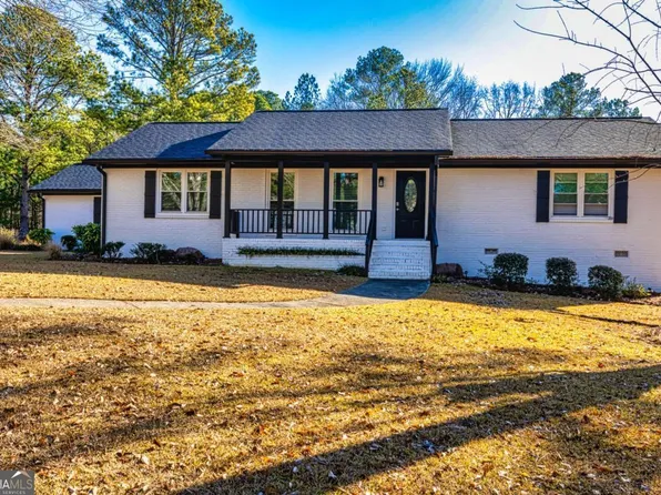 3625 Pointer Rd, Loganville, GA 30052