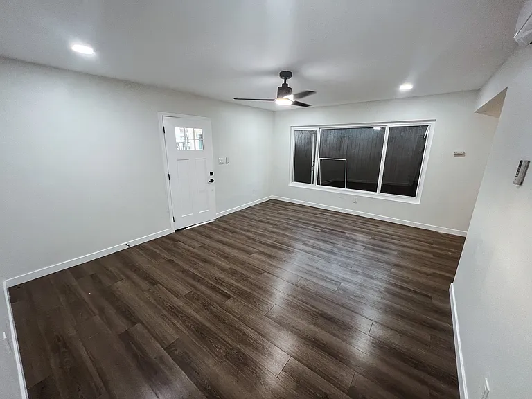 3572 Nile St — Photo 12