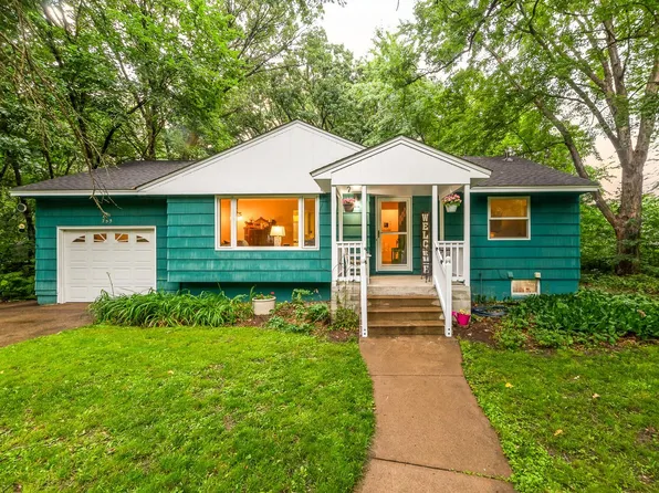 755 87th Ln NE, Blaine, MN 55434
