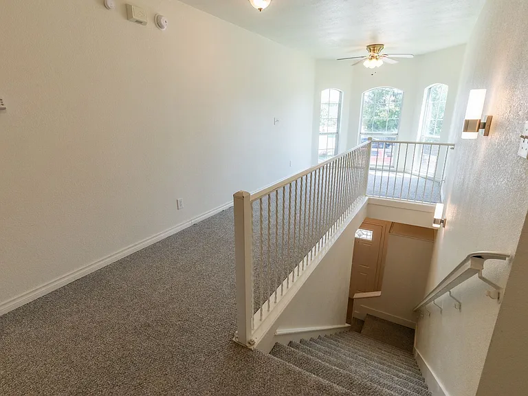 3310 Silver Oaks Dr — Photo 33