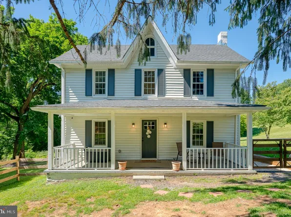 3248 Charles St, Fallston, MD 21047