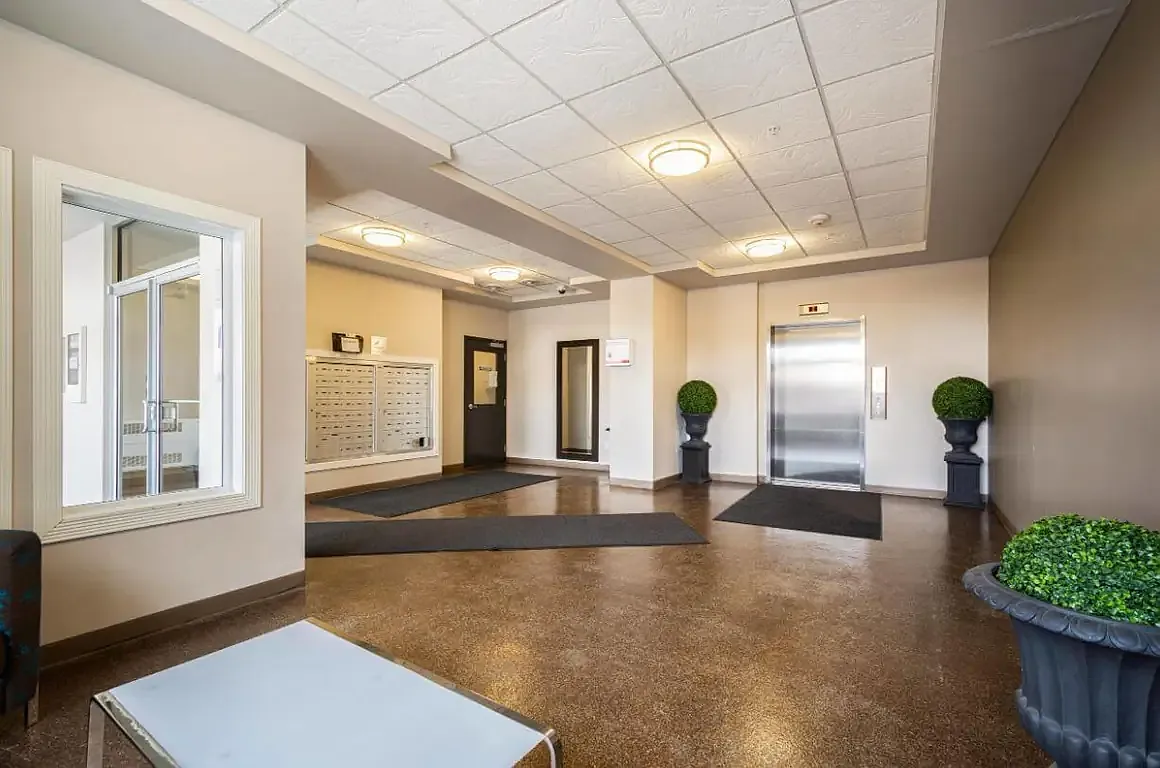 Stella Place — Photo 1