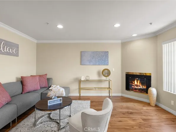 1131 Campbell St APT 228, Glendale, CA 91207