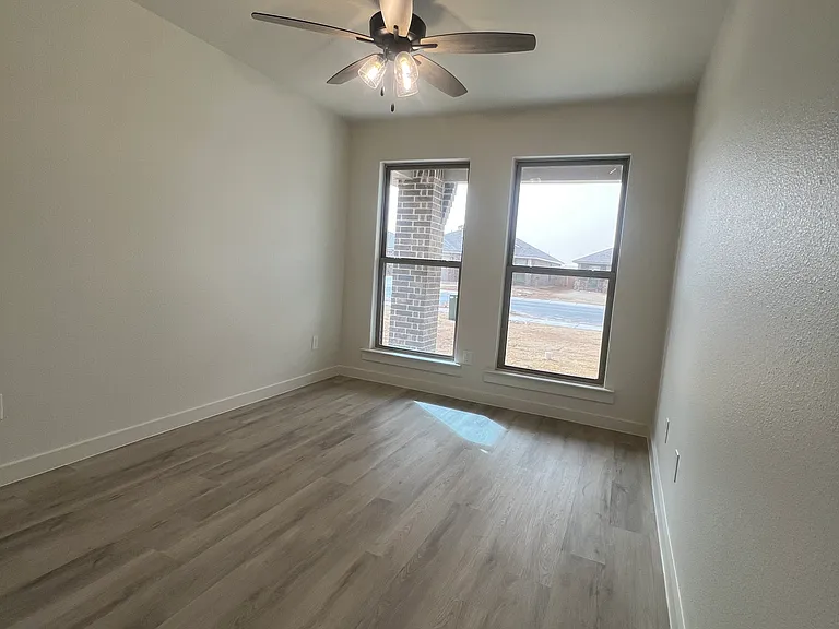 13815 Gary Ave — Photo 16