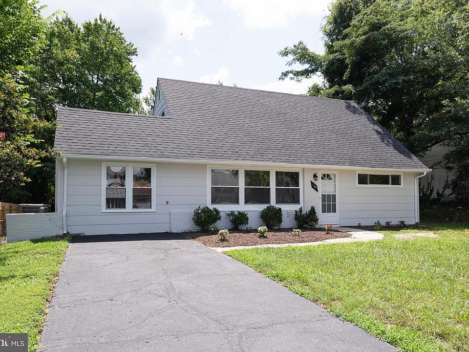 1st image of 1305 Barnard Dr
