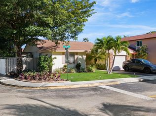 13991 Dominion Pl, Davie, FL 33325