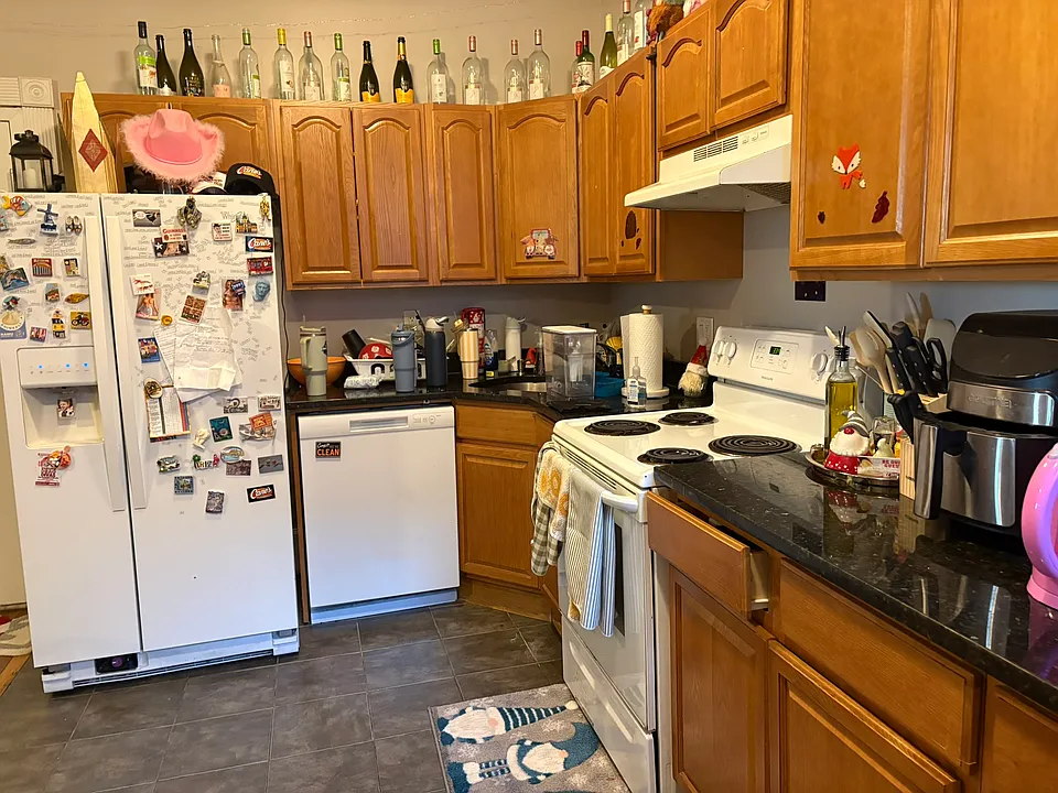 1066 Commonwealth Ave #31