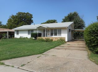 1308 N Oak St, Ponca City, OK 74601