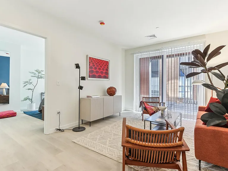 Model Apartment Home