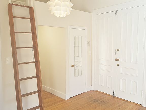 5th image of 556 Columbus Ave #1F