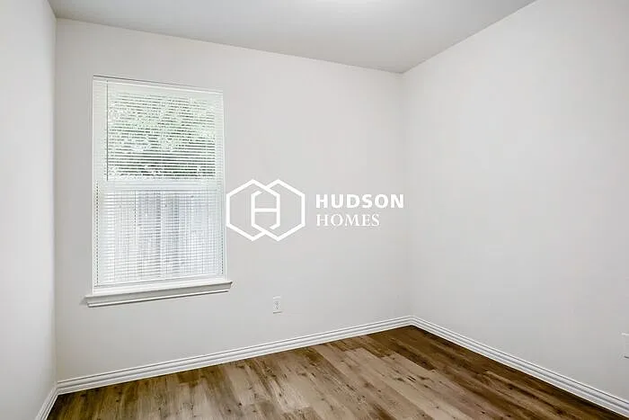 2561 Elsie Faye Heggins St — Photo 8