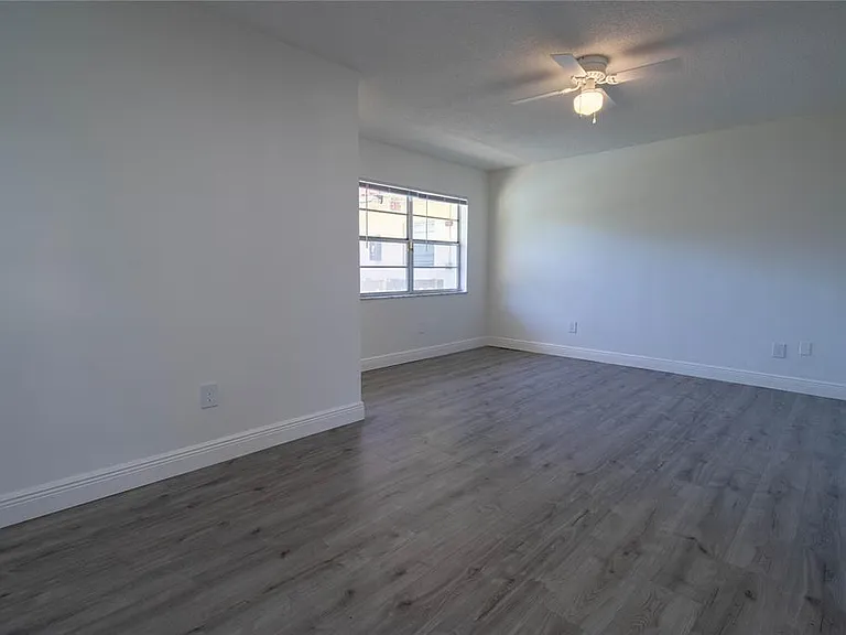 1507 Argyle Dr #206 — Photo 3