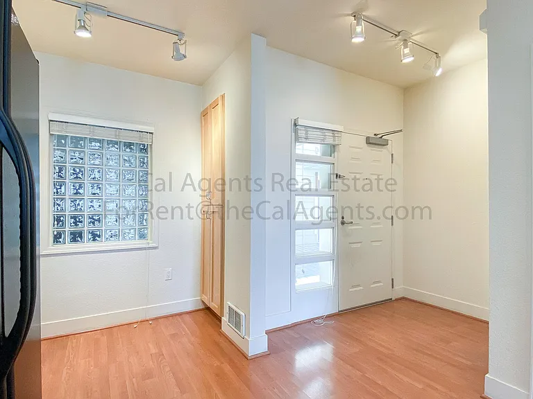 1568 Brunswig Ln — Photo 6