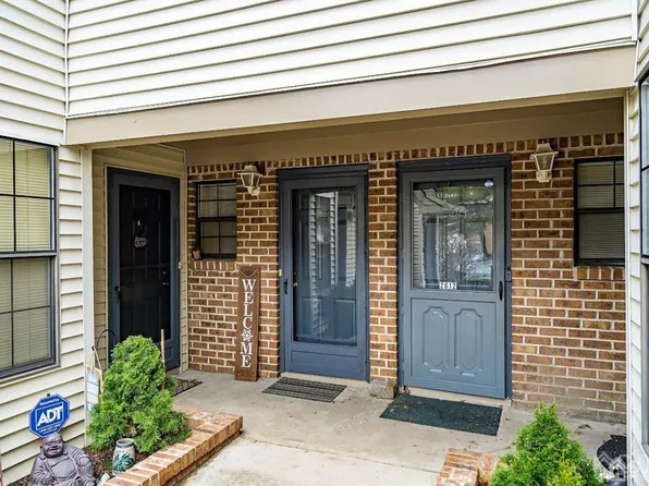 2608 Lighthouse Ln, Parlin, NJ 08859