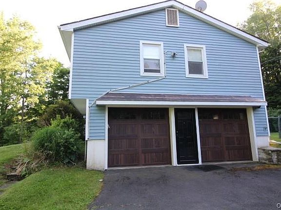 3rd image of 545 Stump Pond Road