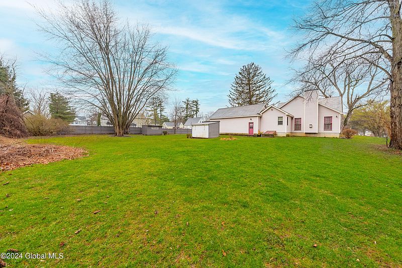 4th image of 253 Consaul Road