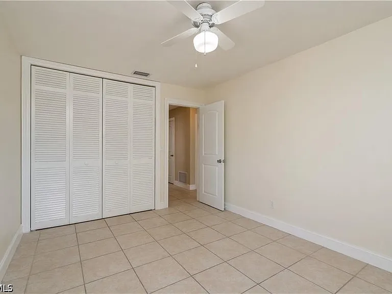 1453 Venetian Ct — Photo 24