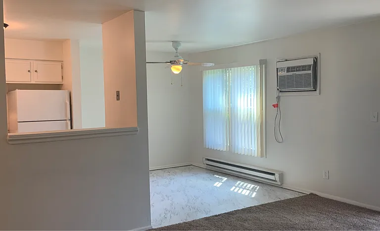 4311 Centennial Ct #6 — Photo 2