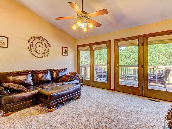 5th image of 535 Regent Ln