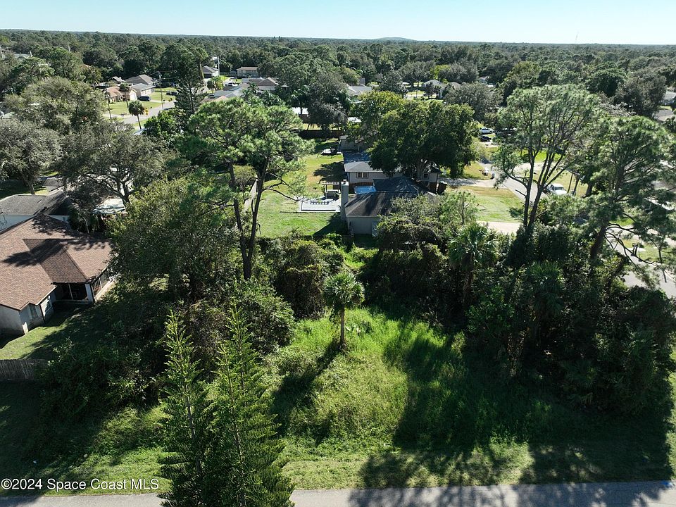 2nd image of 6643 Emil Ave