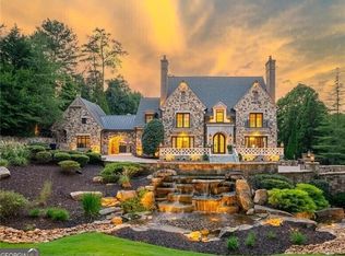 4370 Paran Pl NW, Atlanta, GA 30327