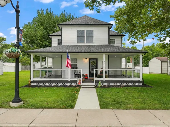 107 E Oxford St, Otterbein, IN 47970