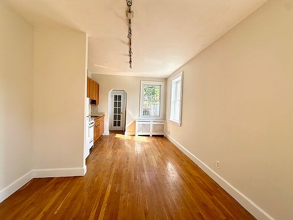 5th image of 38-38 28th St #3