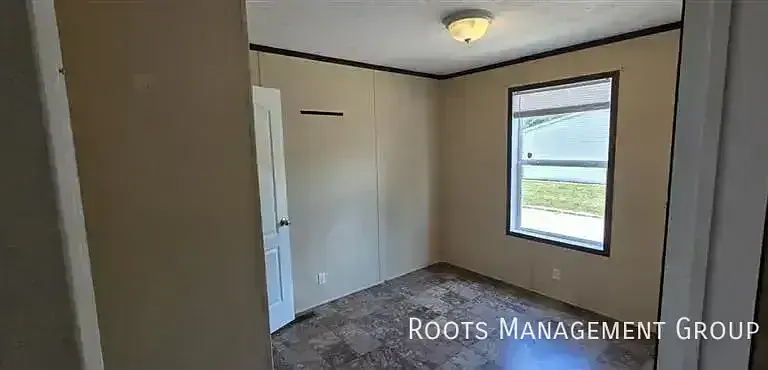 2088 E Empire Ave #118 — Photo 5