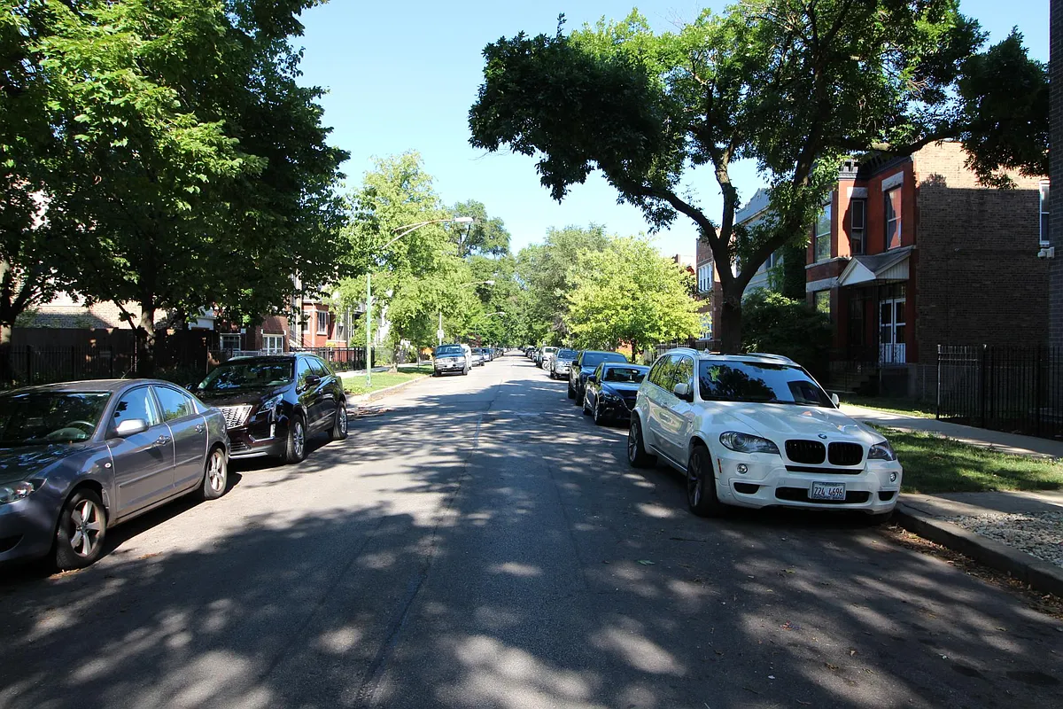 Building Photo - 2255 W Huron St #1R