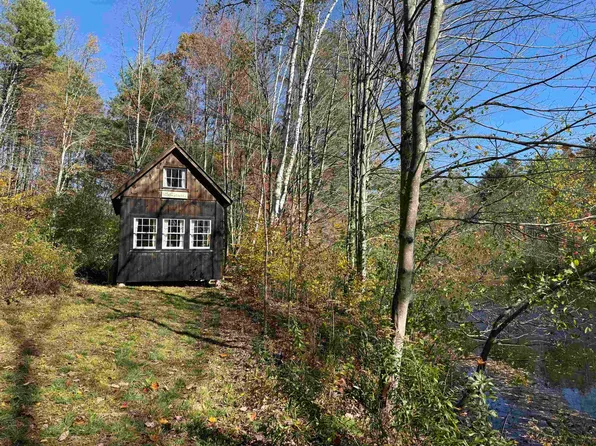 385 Chester Road, Grafton, VT 05146