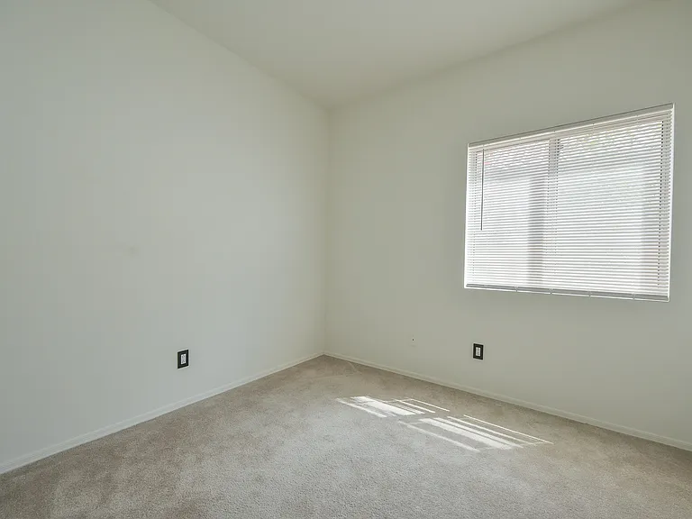 114 W Freddie Canyon Way — Photo 26