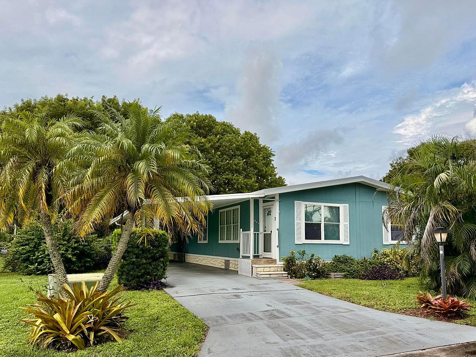 1st image of 407 NE 8TH Avenue