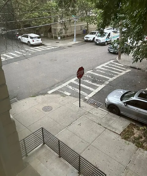 70th Ave — Photo 8