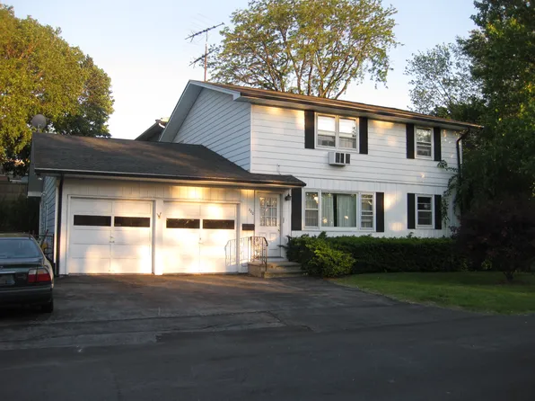 220 Merrill St #1, Syracuse, NY 13208