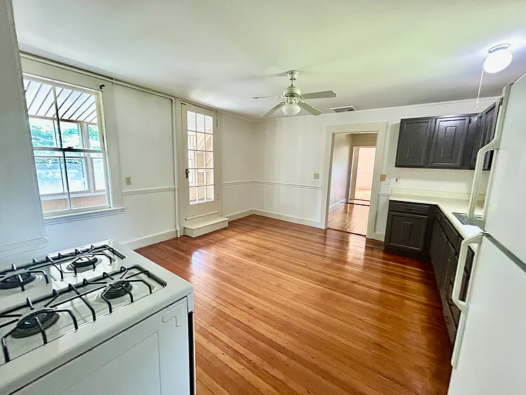 Great Kitchen!