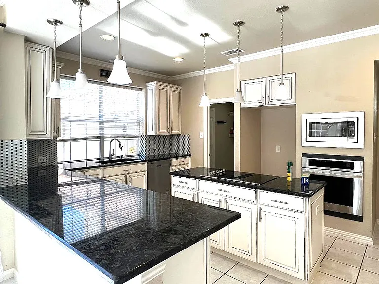 4133 Williams Ct — Photo 4