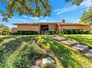 2700 Ridge Top Ln, Arlington, TX 76006