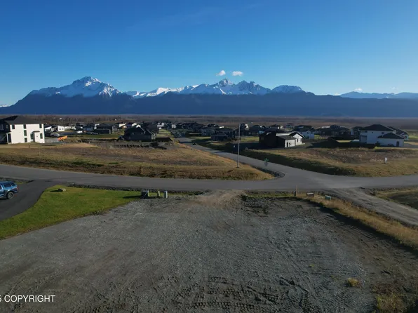 2176 S Sanctuary Dr, Wasilla, AK 99654