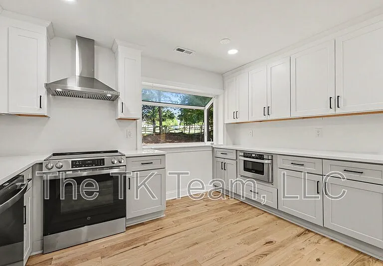 9606 Fairway Ridge Rd — Photo 8